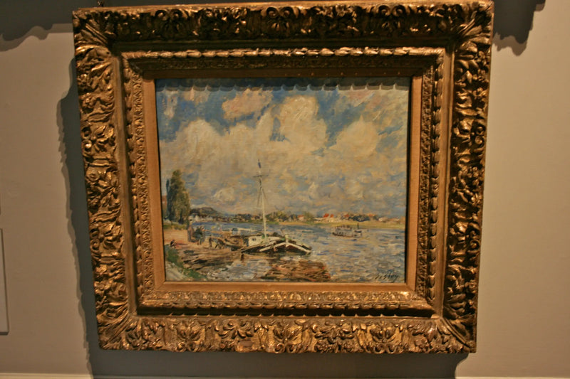 Lodě na Seině - Alfred Sisley