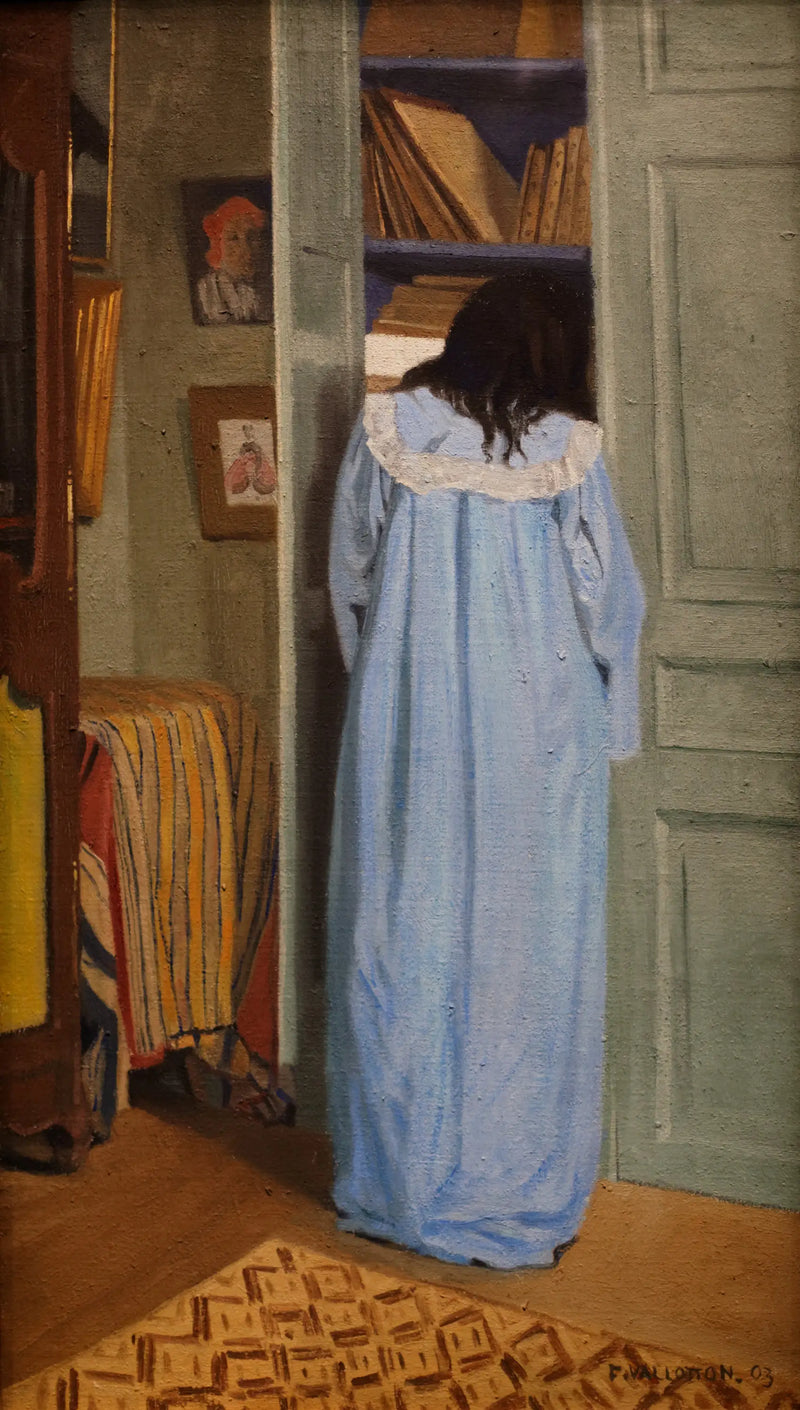 Interiér, žena v modrém prohledávající skříň - Félix Vallotton